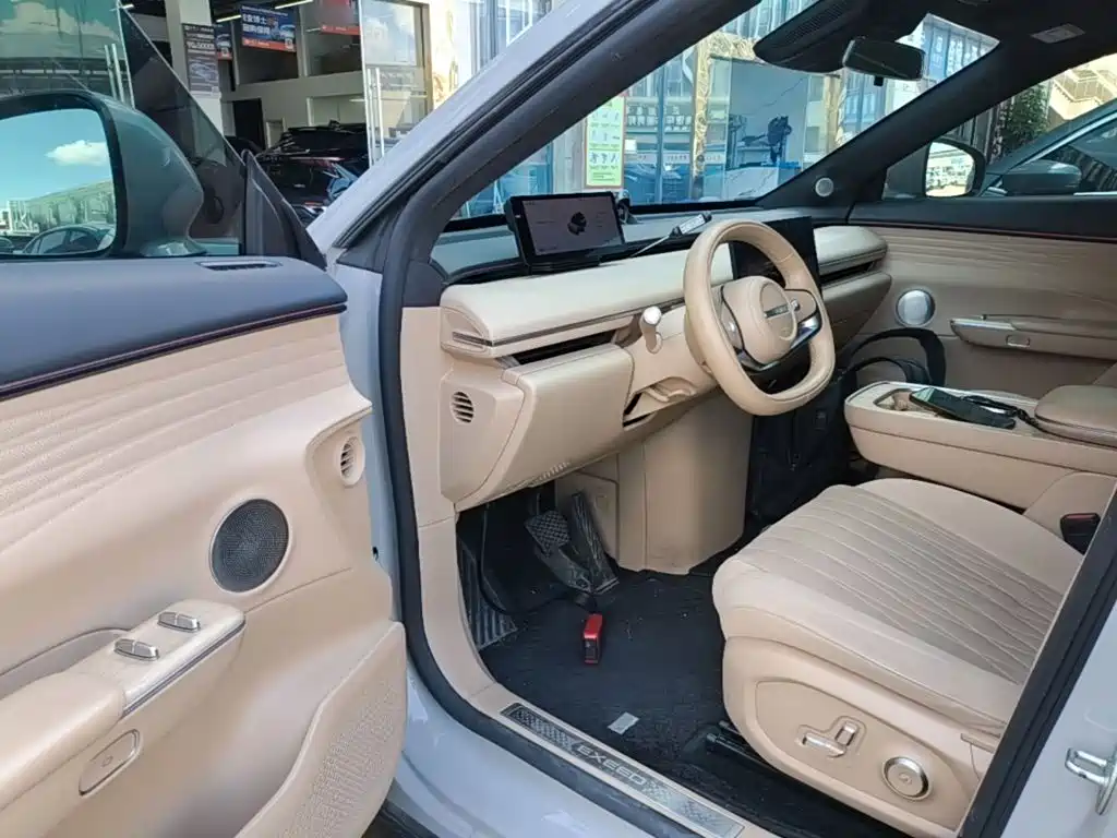 Exeed Xingjiyuan ET — миниатюра 16
