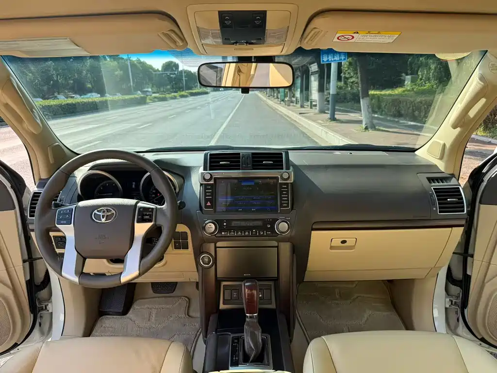 Toyota Land Cruiser Prado 2018 3.5L AT TX-L