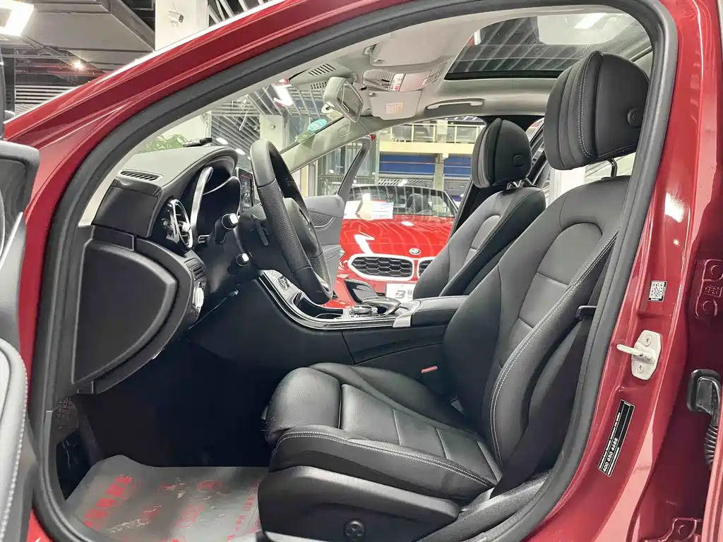 Mercedes-Benz C-Class — миниатюра 8