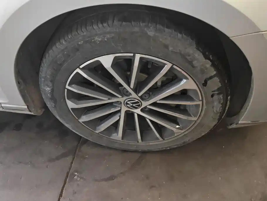 Volkswagen Magotan — миниатюра 6
