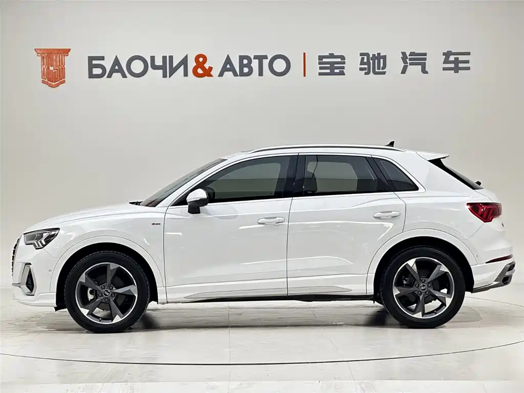 Audi Q3 2022 35 TFSI Fashion