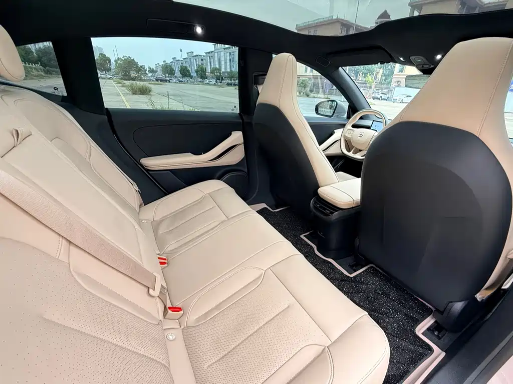 NIO ET5T — миниатюра 17
