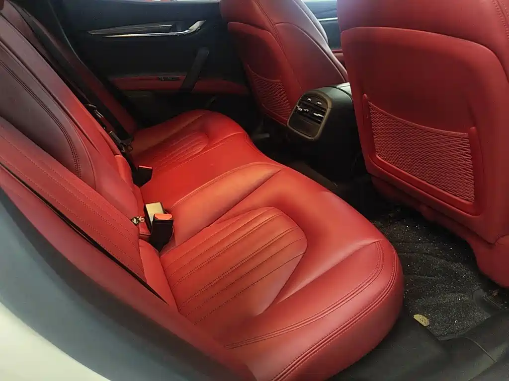 Maserati Ghibli — миниатюра 5