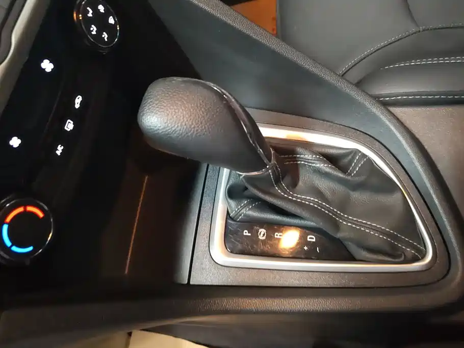 Buick Excelle — миниатюра 16