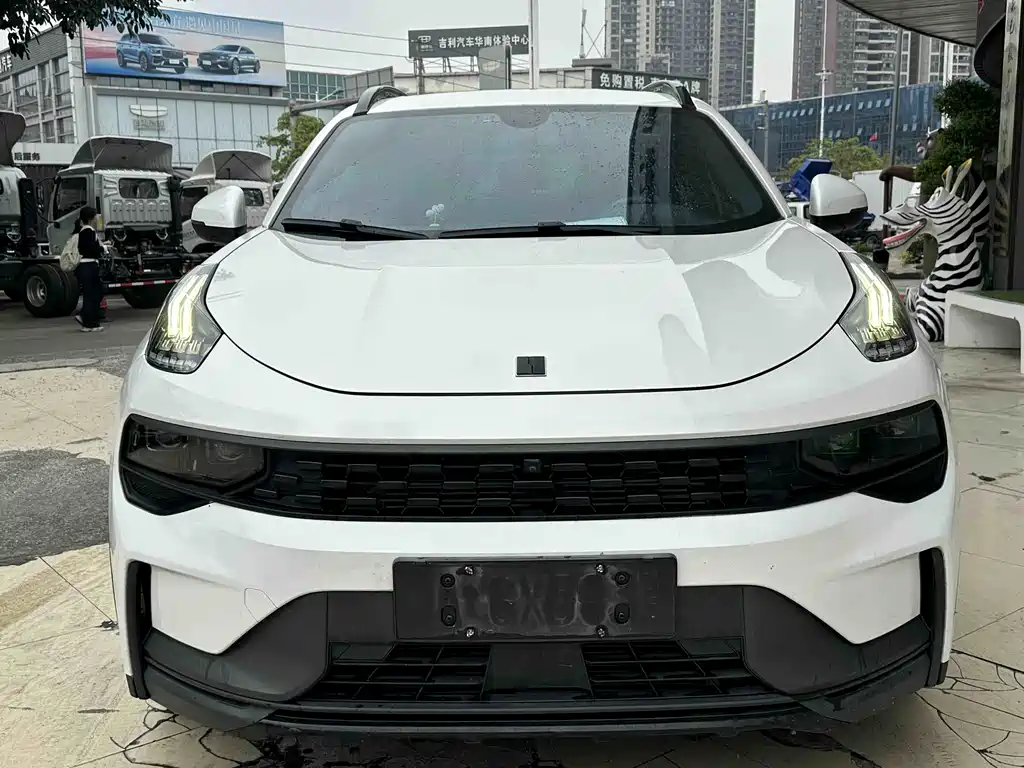 Lynk & Co 01 EM-P 2022 1.5TD PHEV Plus