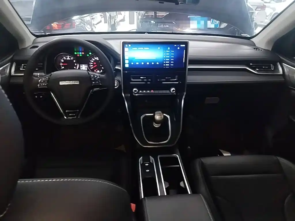 Haval M6 — миниатюра 10