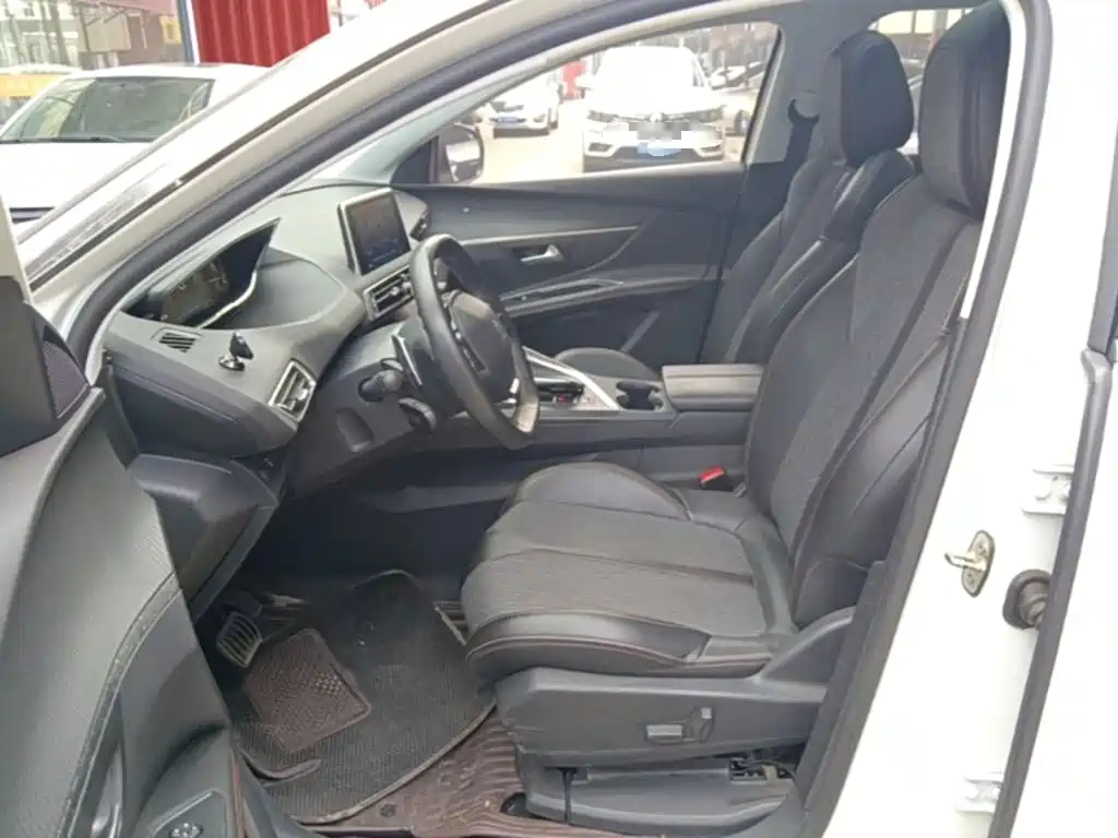 Peugeot 5008 — миниатюра 15