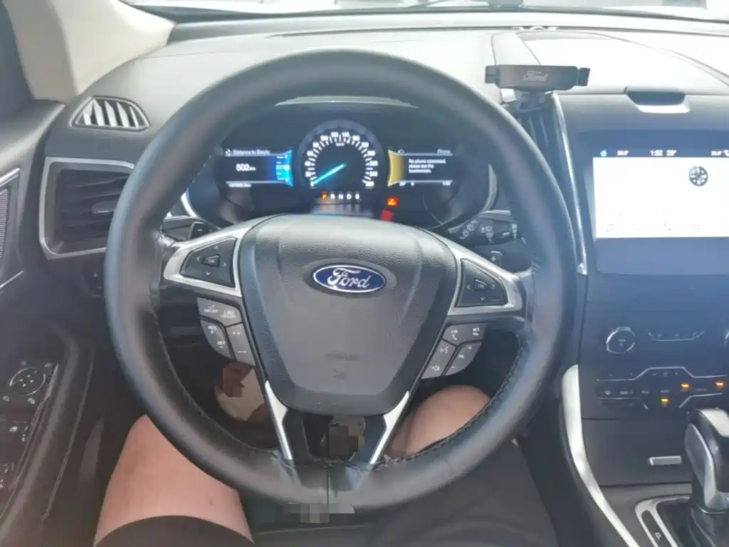 Ford Edge — миниатюра 11