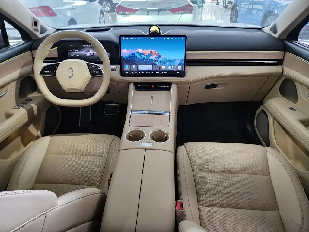 HONGMENG ZHIXING ASK THE WORLD M5