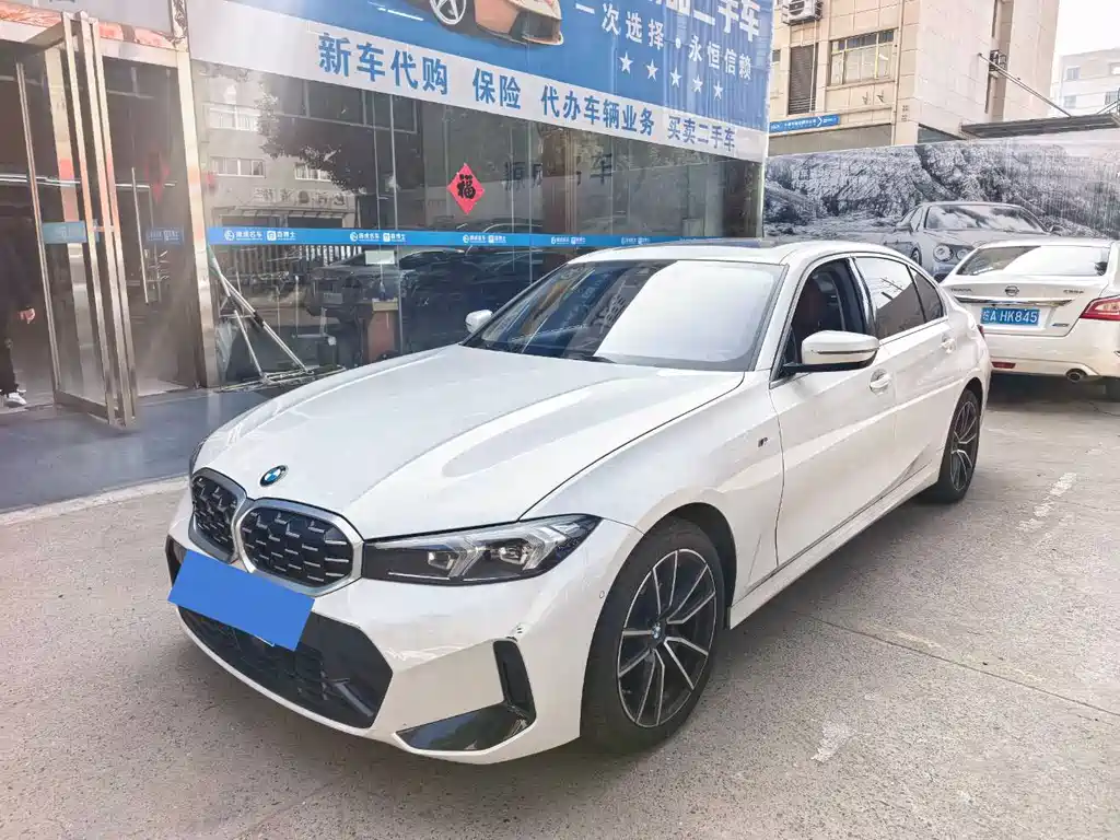 BMW 3 Series 2025