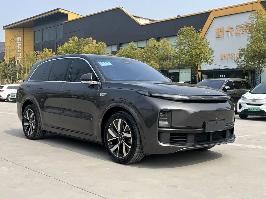 Li Auto IDEAL L8