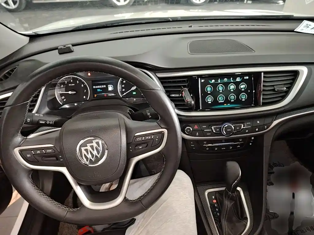 Buick Excelle — миниатюра 10