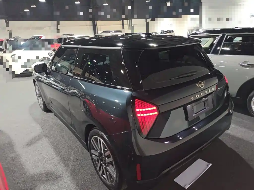 MINI MINI COOPER EV — миниатюра 5
