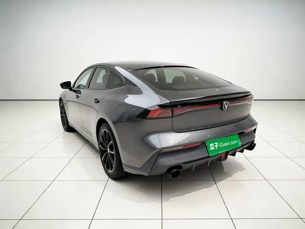 Changan UNI-V iDD — миниатюра 4