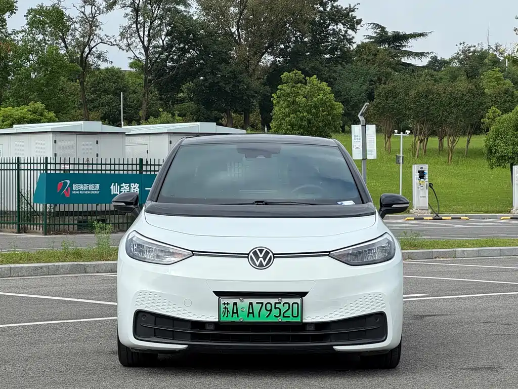 Volkswagen ID.3 — миниатюра 2