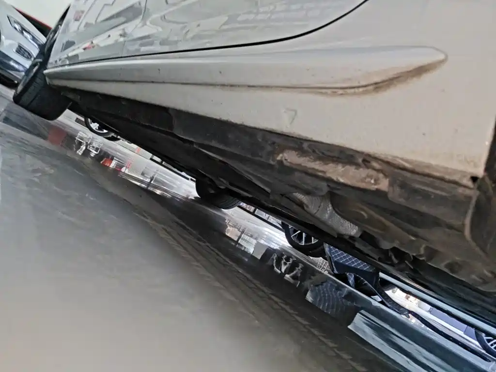 Audi A4L — миниатюра 22
