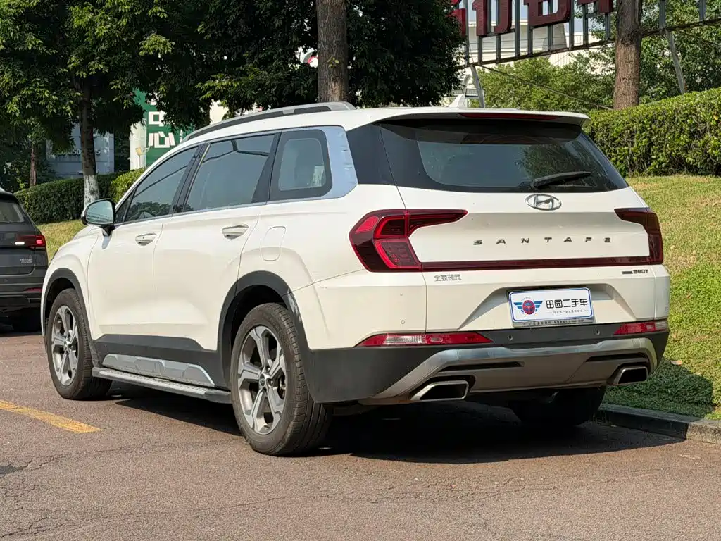 Hyundai Santa Fe — миниатюра 4