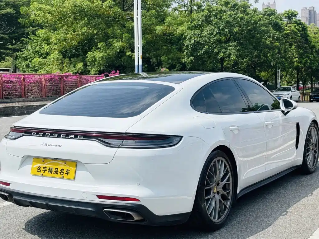Porsche Panamera — миниатюра 4