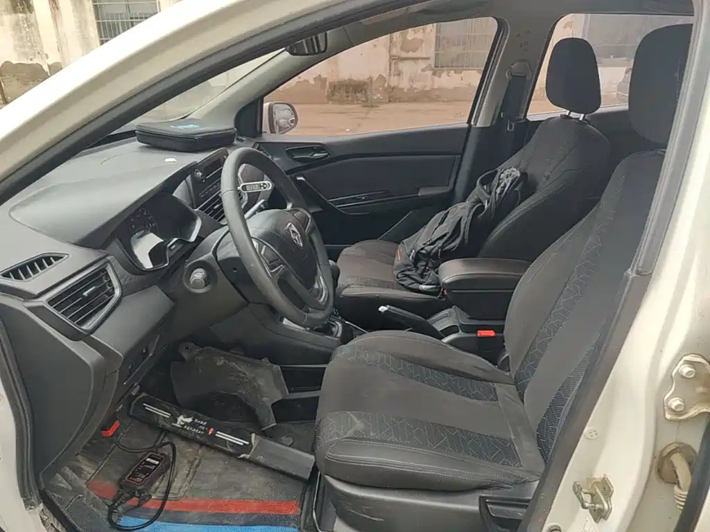 Baojun 310 — миниатюра 15