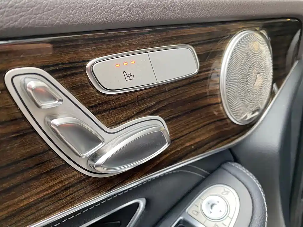 Mercedes-Benz GLC — миниатюра 9