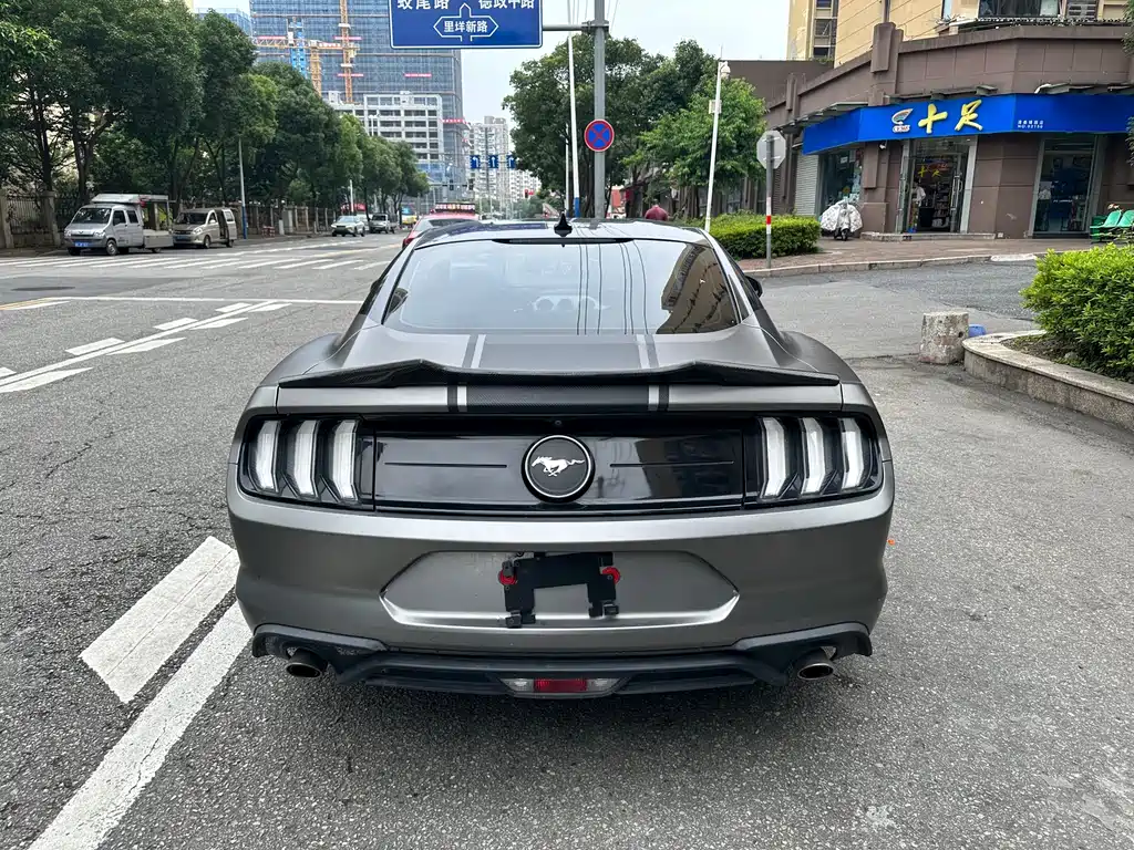 Ford Mustang 2022 2.3T EcoBoost