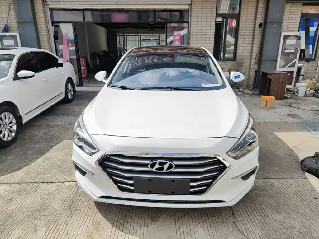 Hyundai Mistra — миниатюра 3