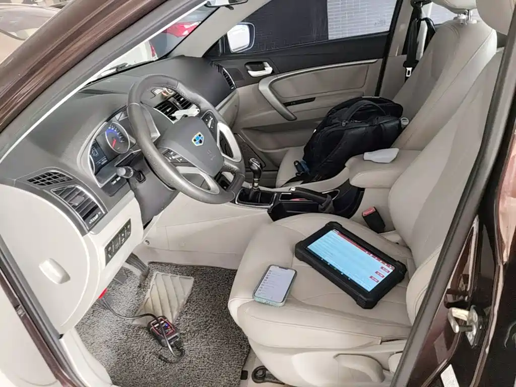 Geely Emgrand — миниатюра 15