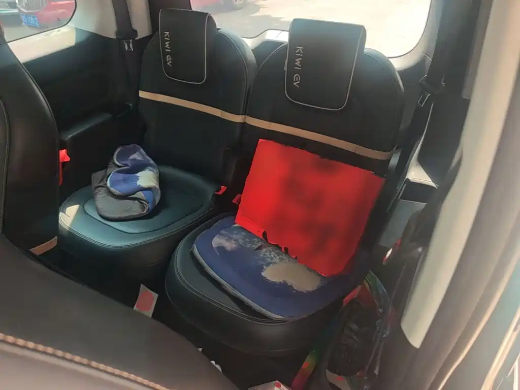 Baojun KiWi EV — миниатюра 17