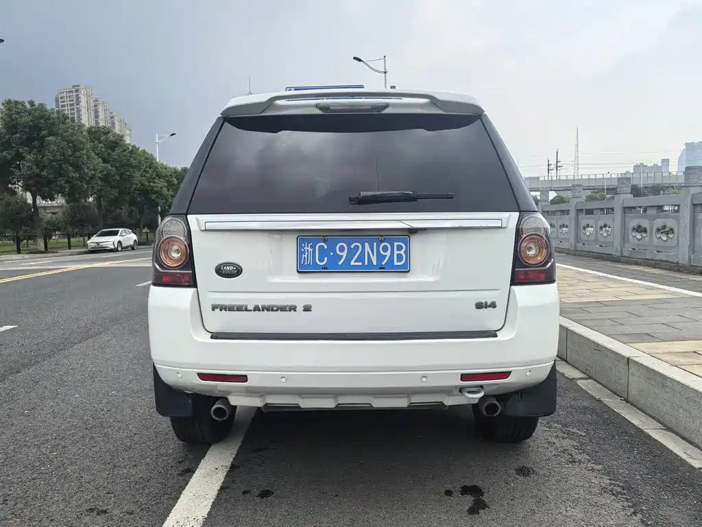 Land Rover Freelander 2 — миниатюра 9