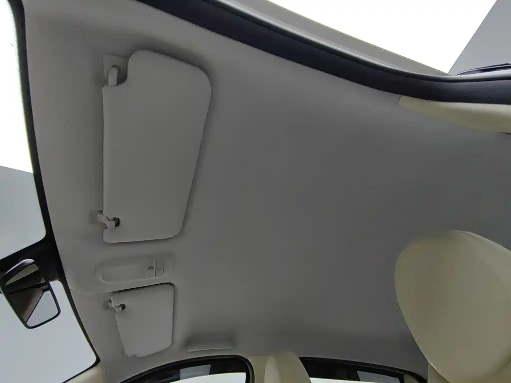 Wuling MINIEV — миниатюра 14