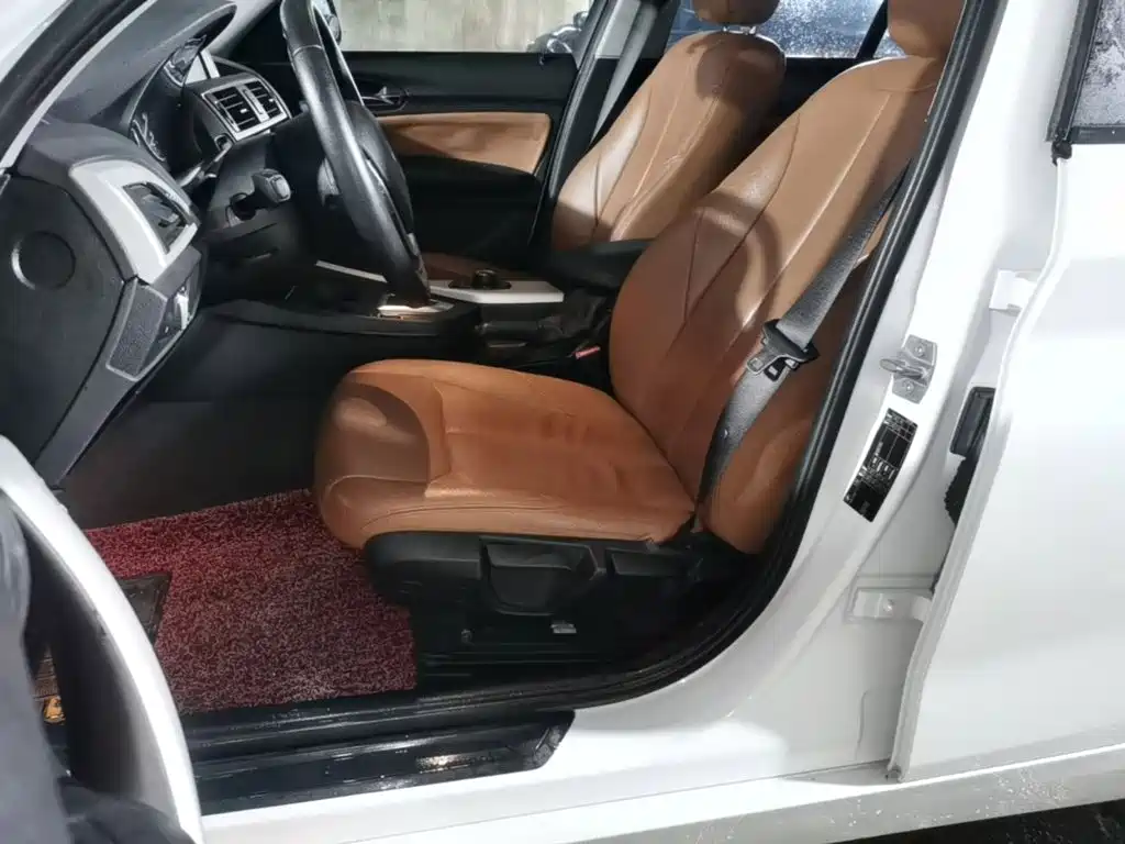 BMW 1 Series (Import) — миниатюра 11