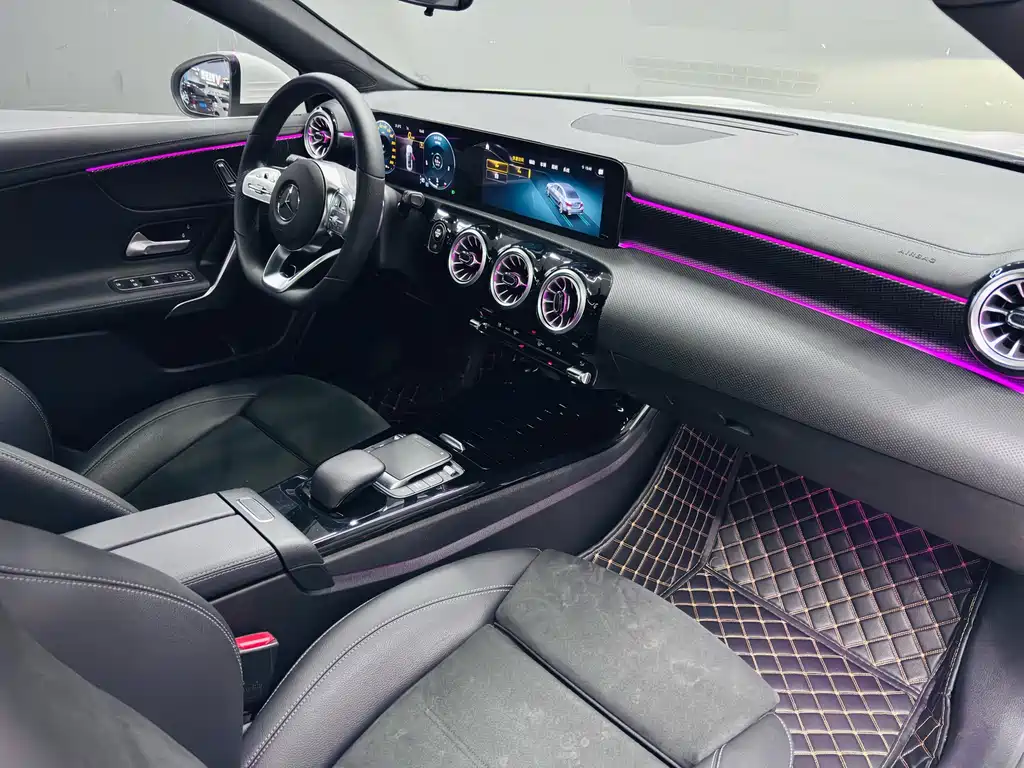 Mercedes-Benz A-Class — миниатюра 14
