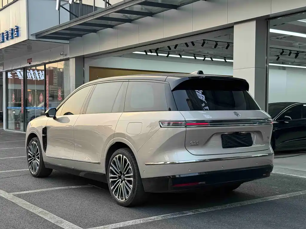 NIO ES8 — миниатюра 7