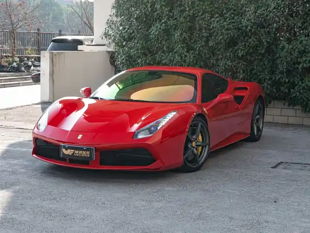 FERRARI 488 2017