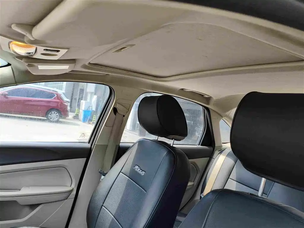 Ford Focus — миниатюра 8