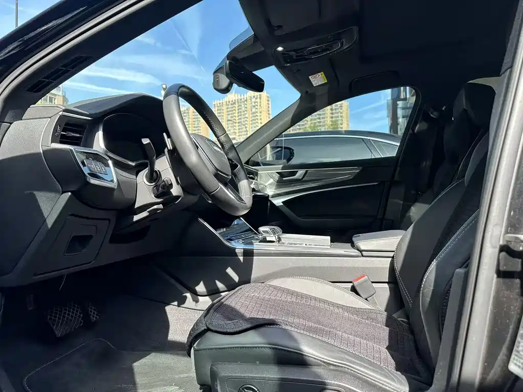 Audi A6L — миниатюра 8