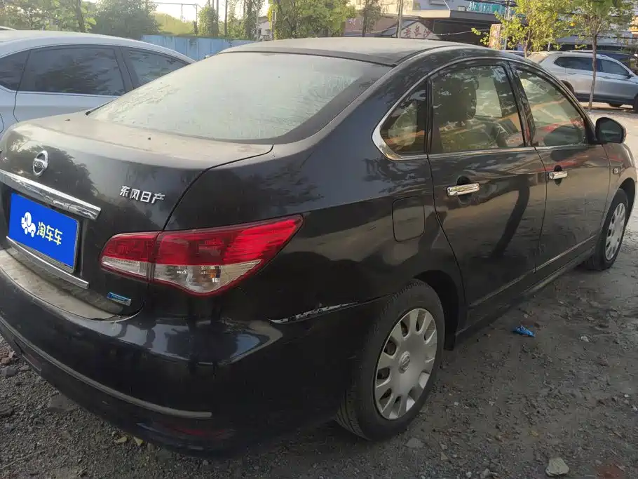Nissan Sylphy — миниатюра 3