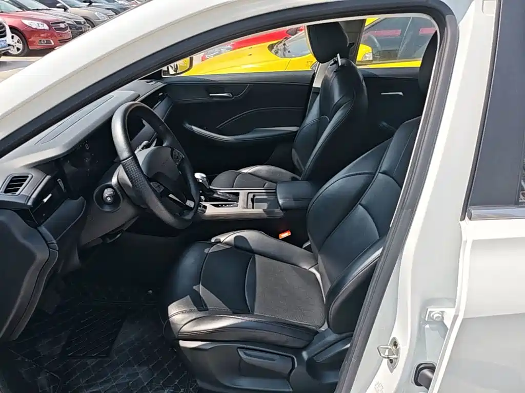 Roewe i5 — миниатюра 15