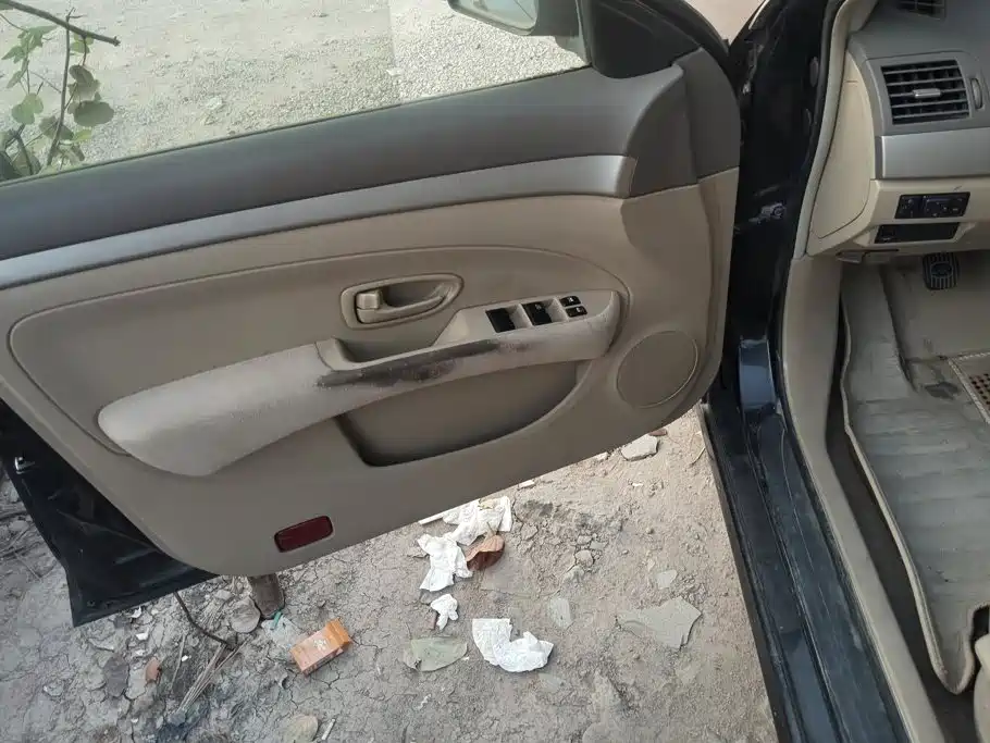 Nissan Sylphy — миниатюра 7
