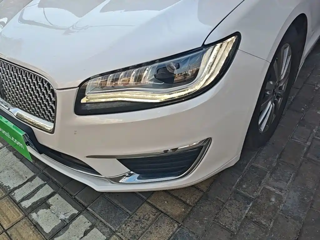 Lincoln MKZ — миниатюра 24
