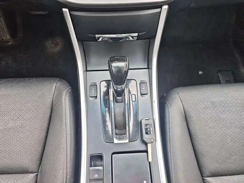 Honda Accord 2015 2.0L LXS Elite