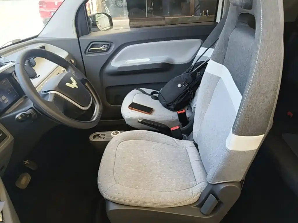 Wuling MINIEV — миниатюра 15