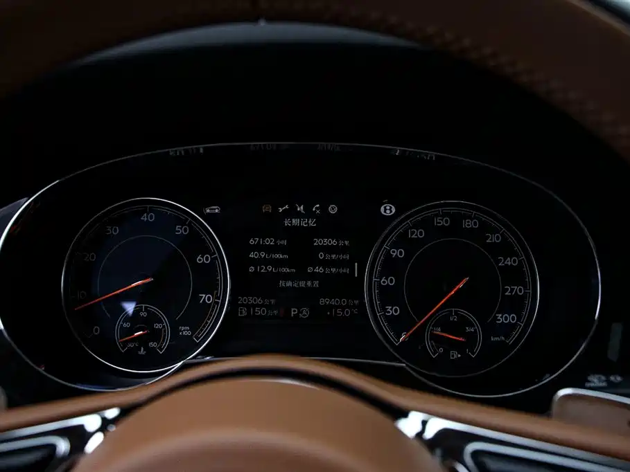 Bentley Bentayga 2018 4.0T V8
