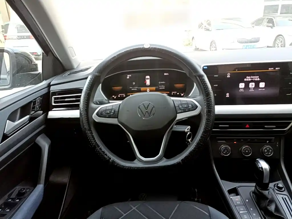 Volkswagen Lavida — миниатюра 11