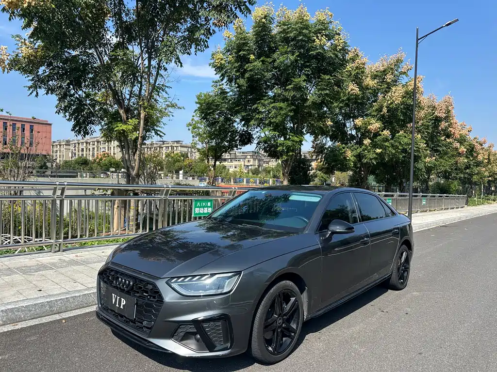 Audi A4L — миниатюра 3