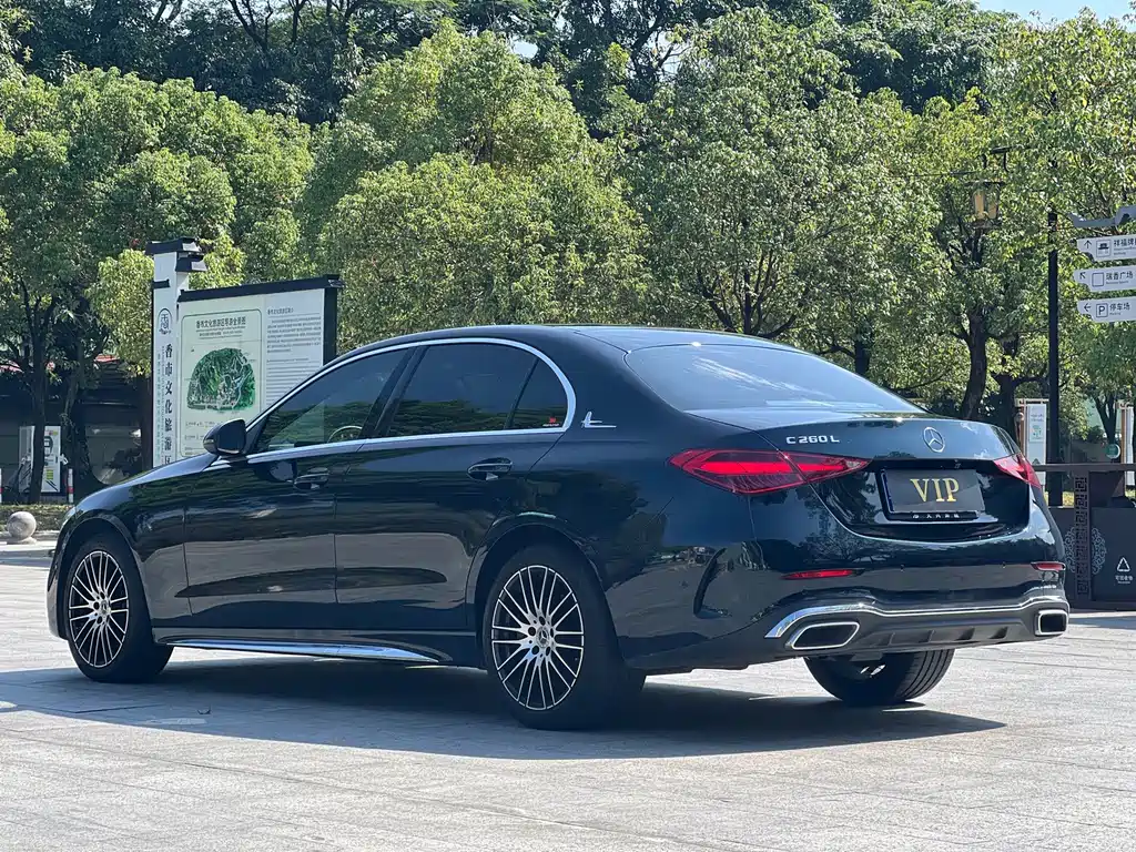 Mercedes-Benz C-Class — миниатюра 27