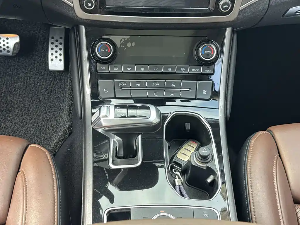 Haval H8 — миниатюра 9