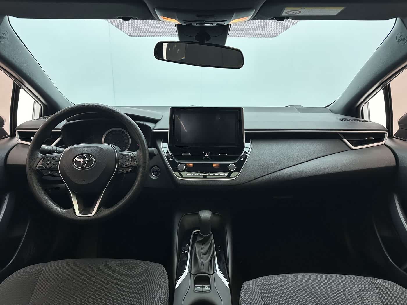 Toyota Levin 1.2 л 2022 г. Белый, пробег 22000 км