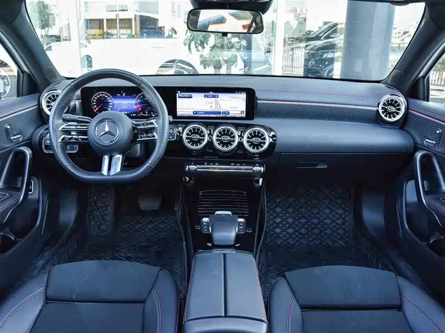 MERCEDES-BENZ A CLASS