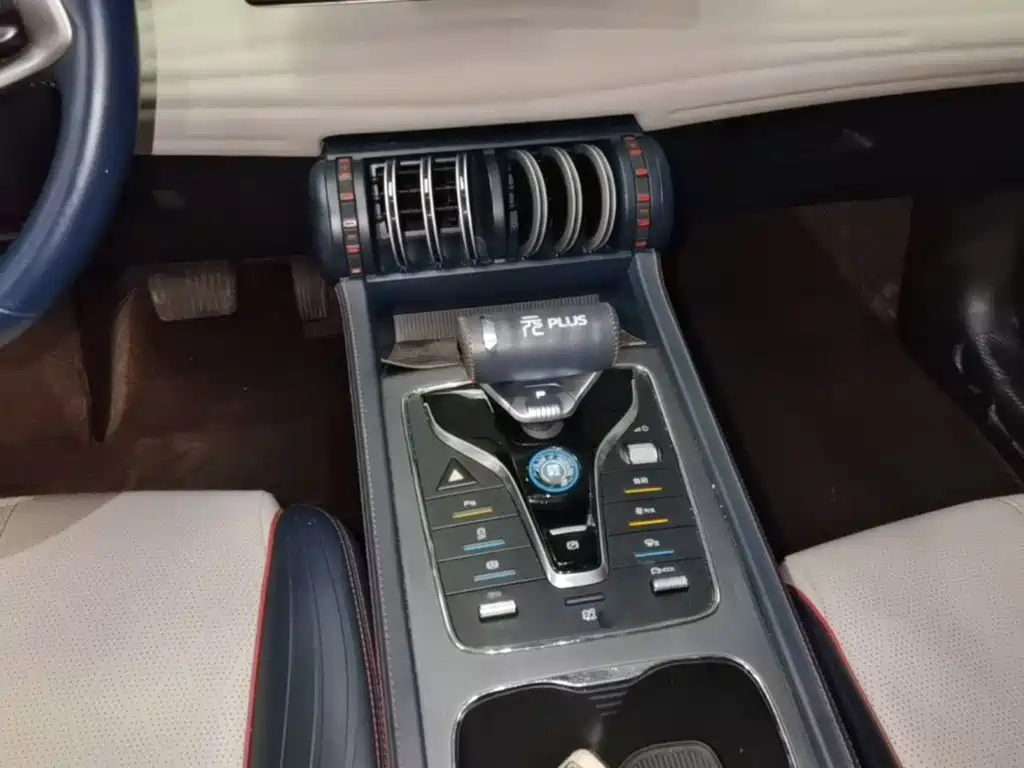 BYD Yuan Plus — миниатюра 14